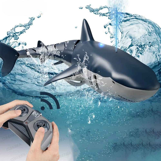 bateau télécommandé - requin - Jeux jouets à moi