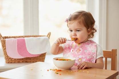 Bavoir bébé - un ensemble de 4 pour encourager l'estime de soi à l'heure des repas