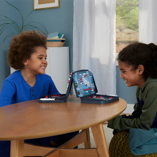 jeux de société enfant - touché coulé - Jeux jouets à moi