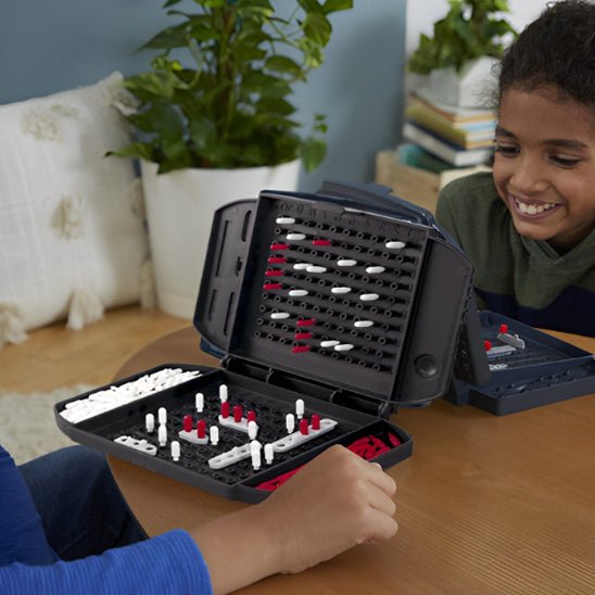 jeux de société enfant - touché coulé - Jeux jouets à moi