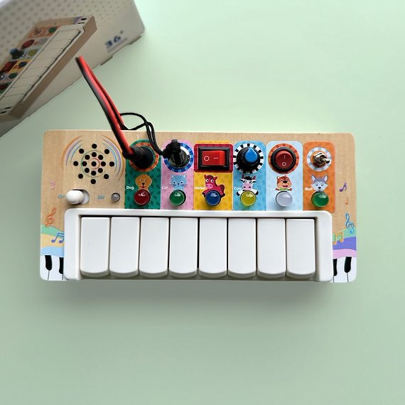 Jeux Montessori - BusyBoardCircuit™ - Piano - Jeux jouets à moi