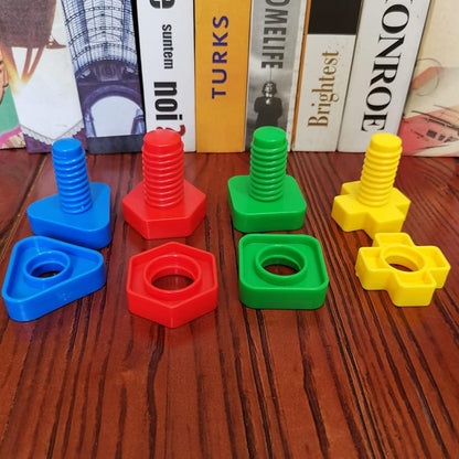 Jeux Montessori - visserie - Jeux jouets à moi