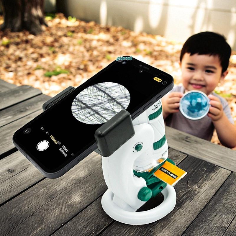 microscope enfant la nature au bout des doigts